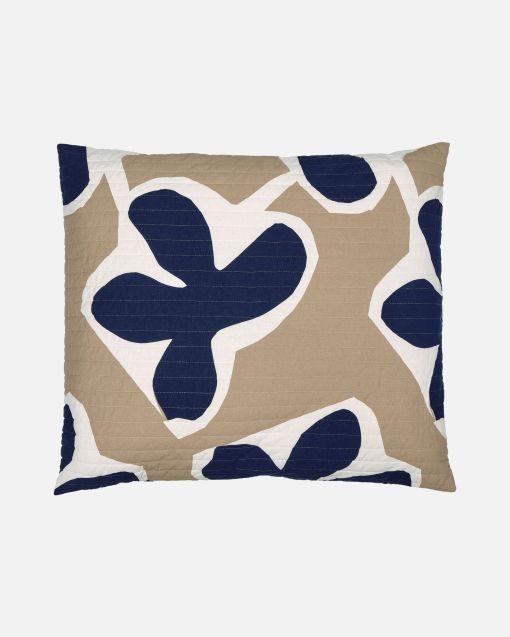 Kevätkiuru Cushion