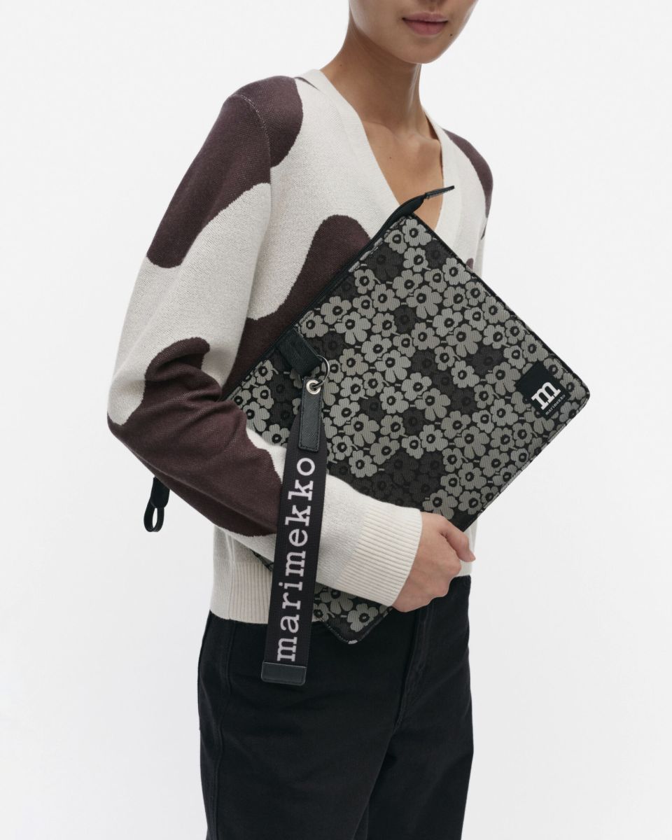 Sleeve 13 Unikko